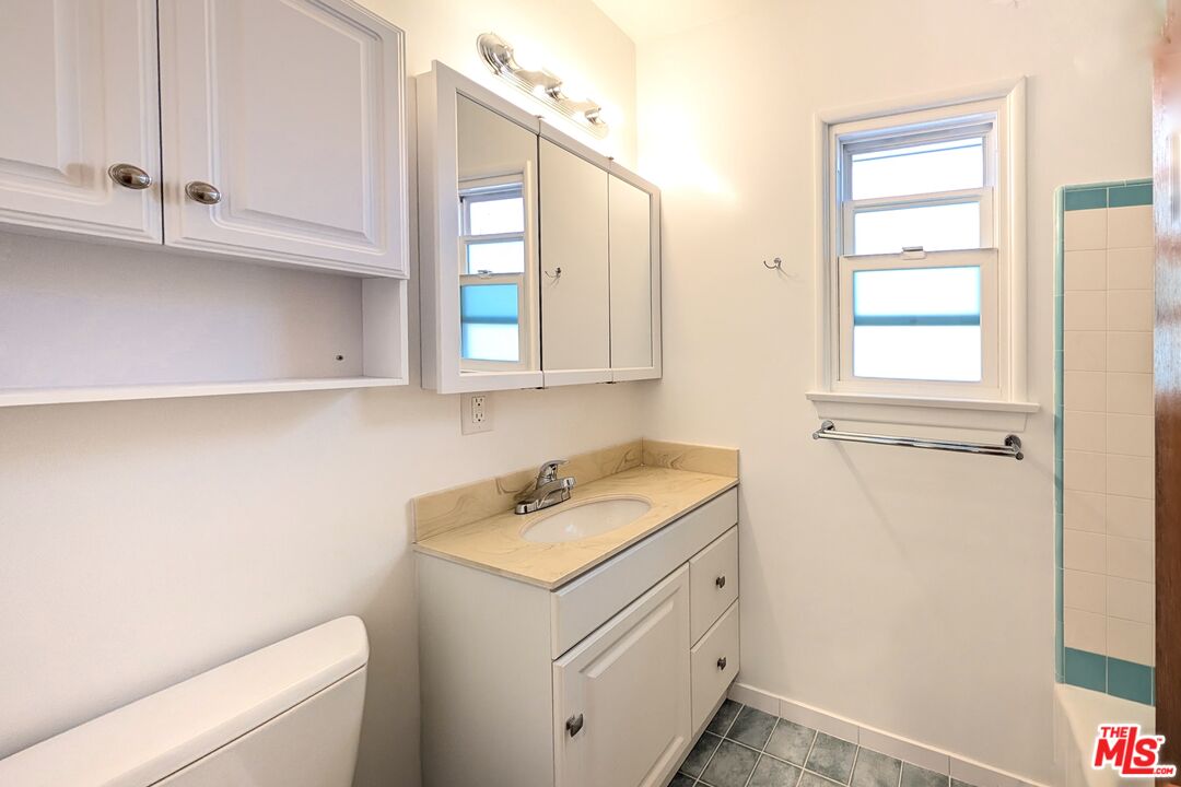 1128 Euclid St Unit: C