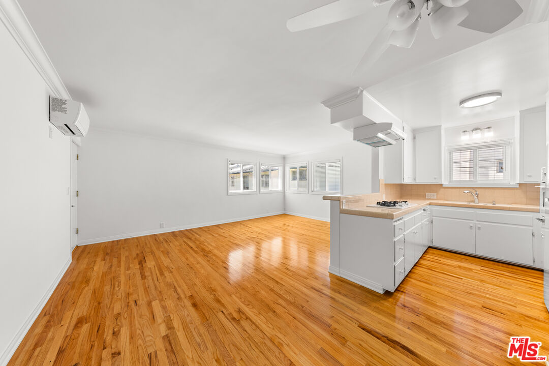 913 20th St Unit: 7