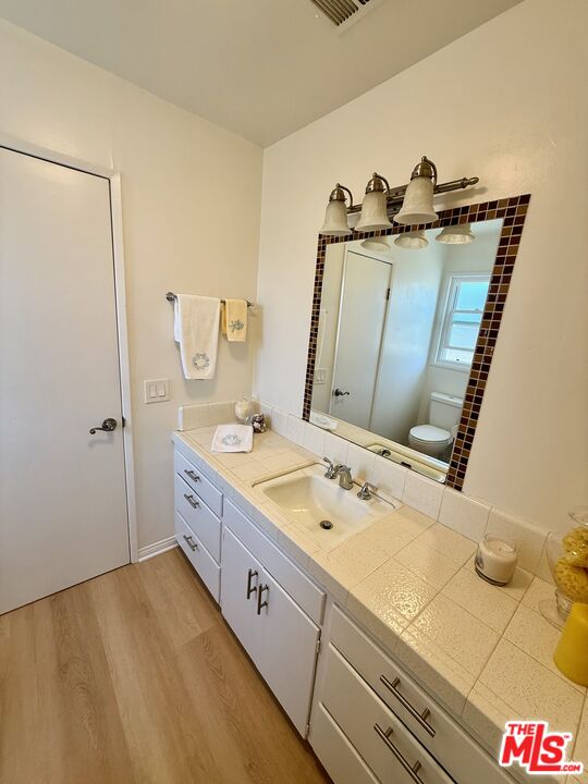 1536 Harvard St Unit: 6