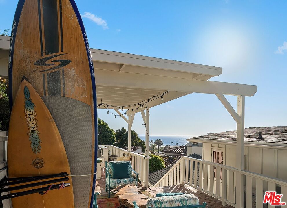 339 Adelaide Dr