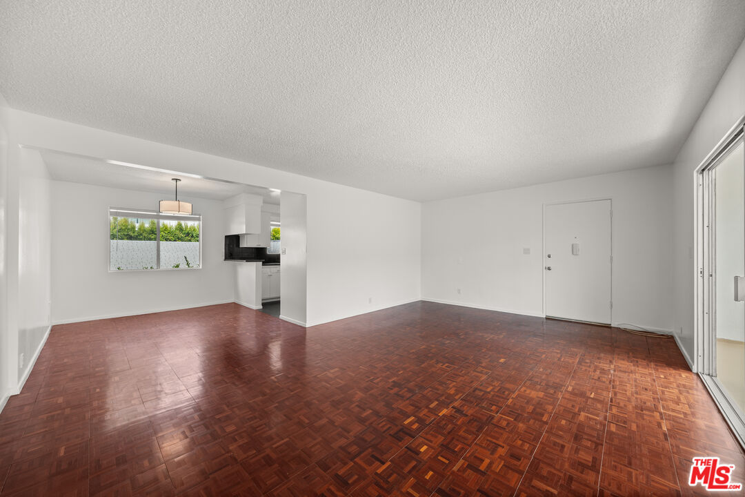 1010 21st St Unit: 1