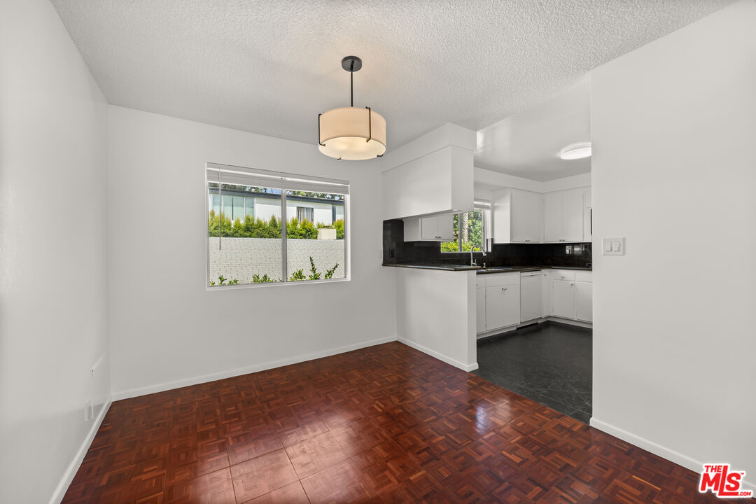 1010 21st St Unit: 1