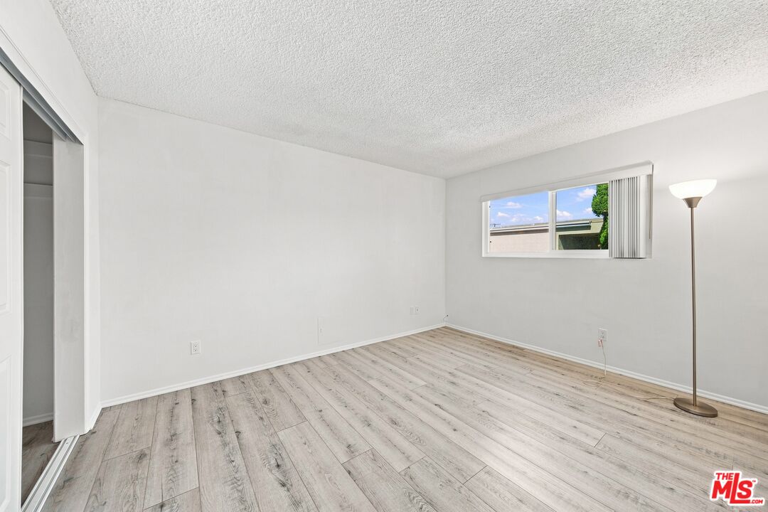 1246 Euclid St Unit: 6