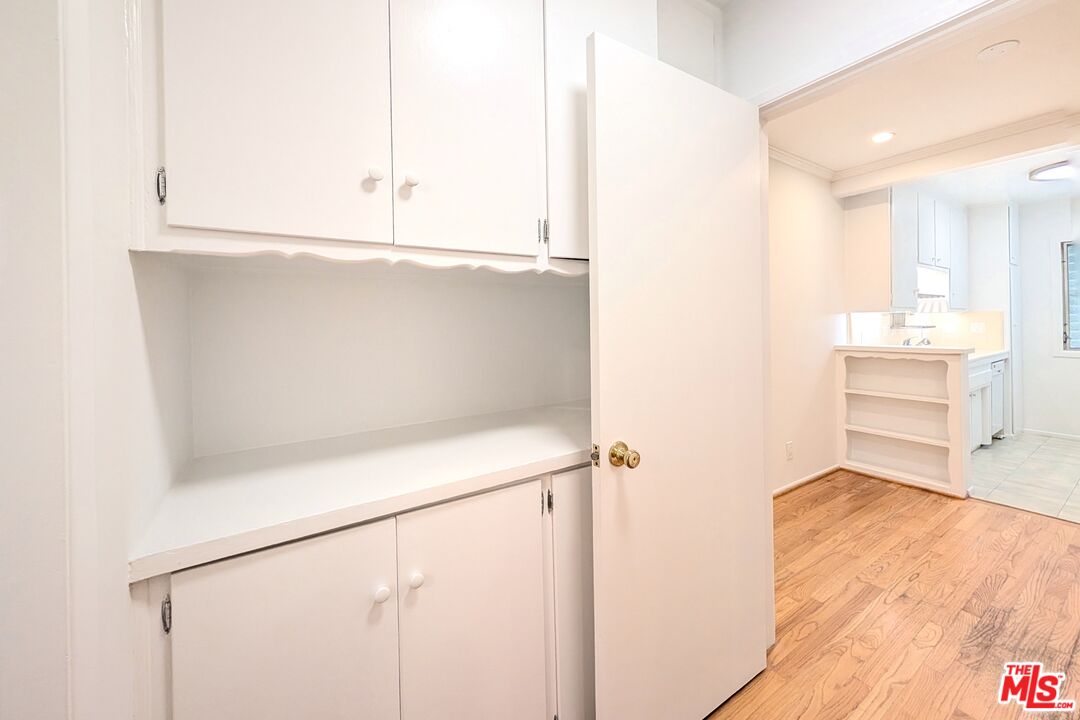 1037 11th St Unit: 3