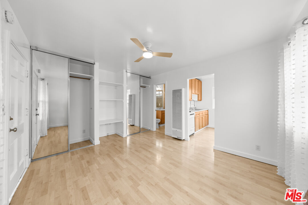 1047 18th St Unit: H