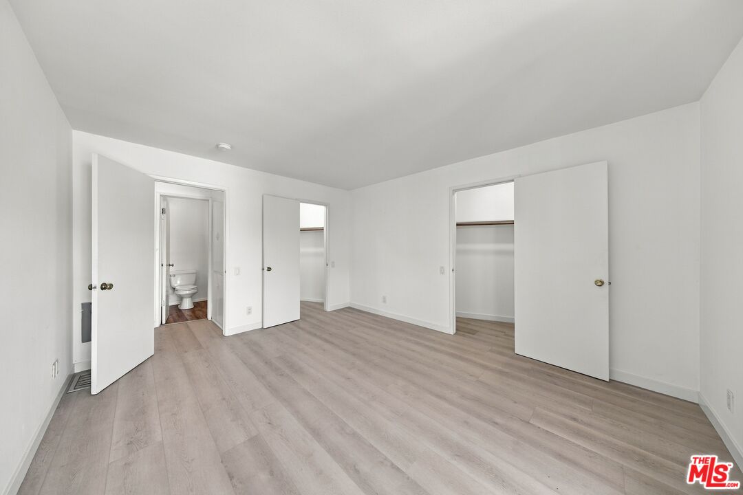 2045 4th St Unit: 208B