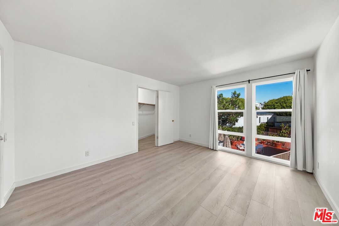 2045 4th St Unit: 208B