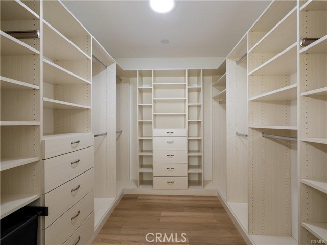9 Lantana PL