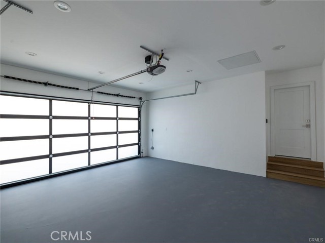 9 Lantana PL