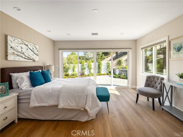 9 Lantana PL