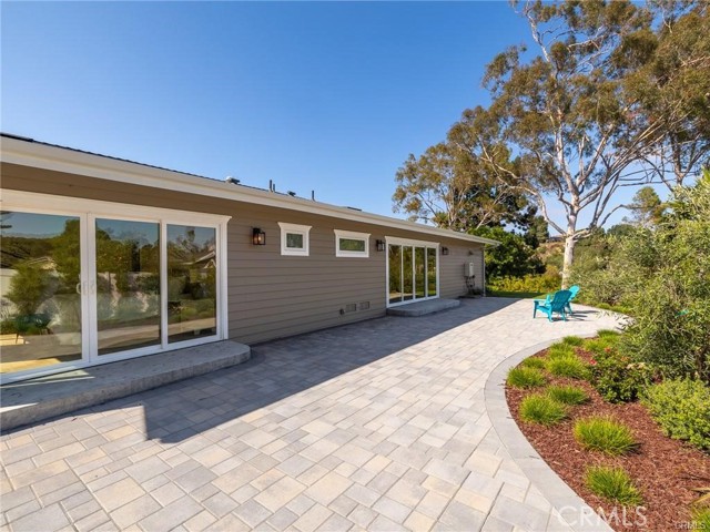 9 Lantana PL