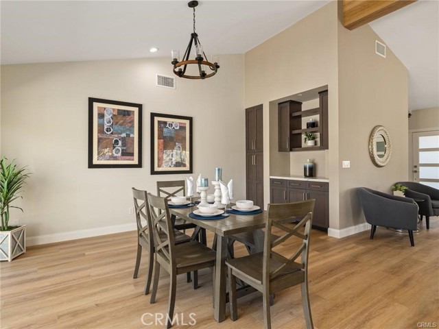 9 Lantana PL