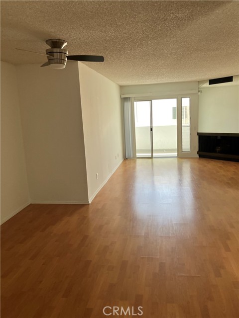 1033 3rd ST Unit: 211