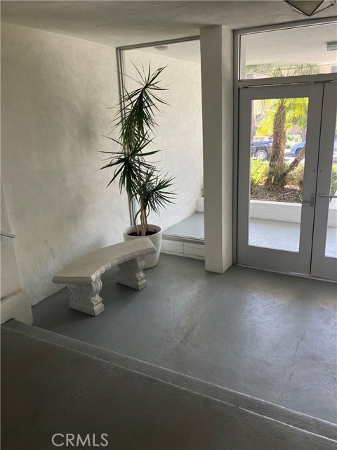 1033 3rd ST Unit: 211