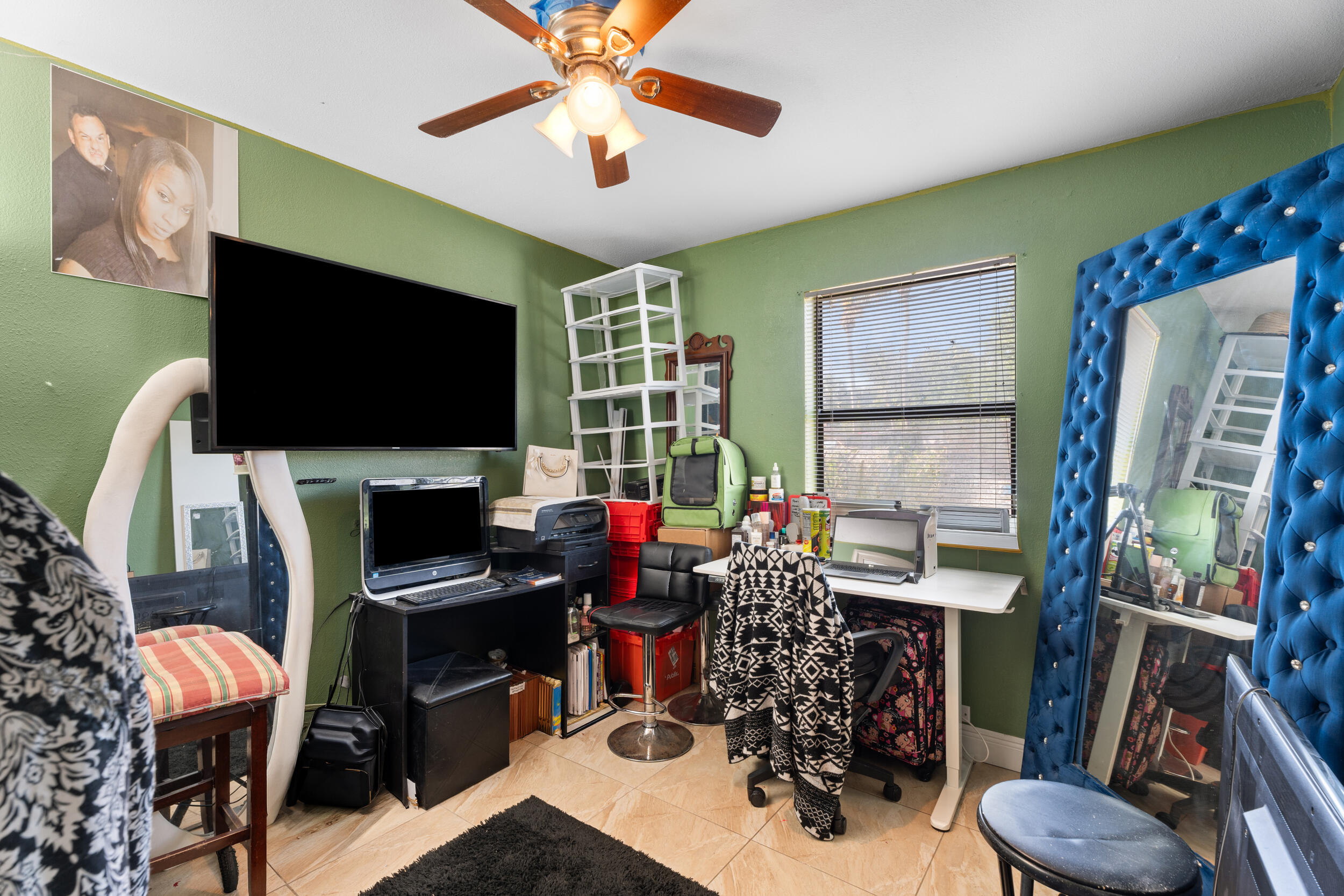 1449 W 35th Street