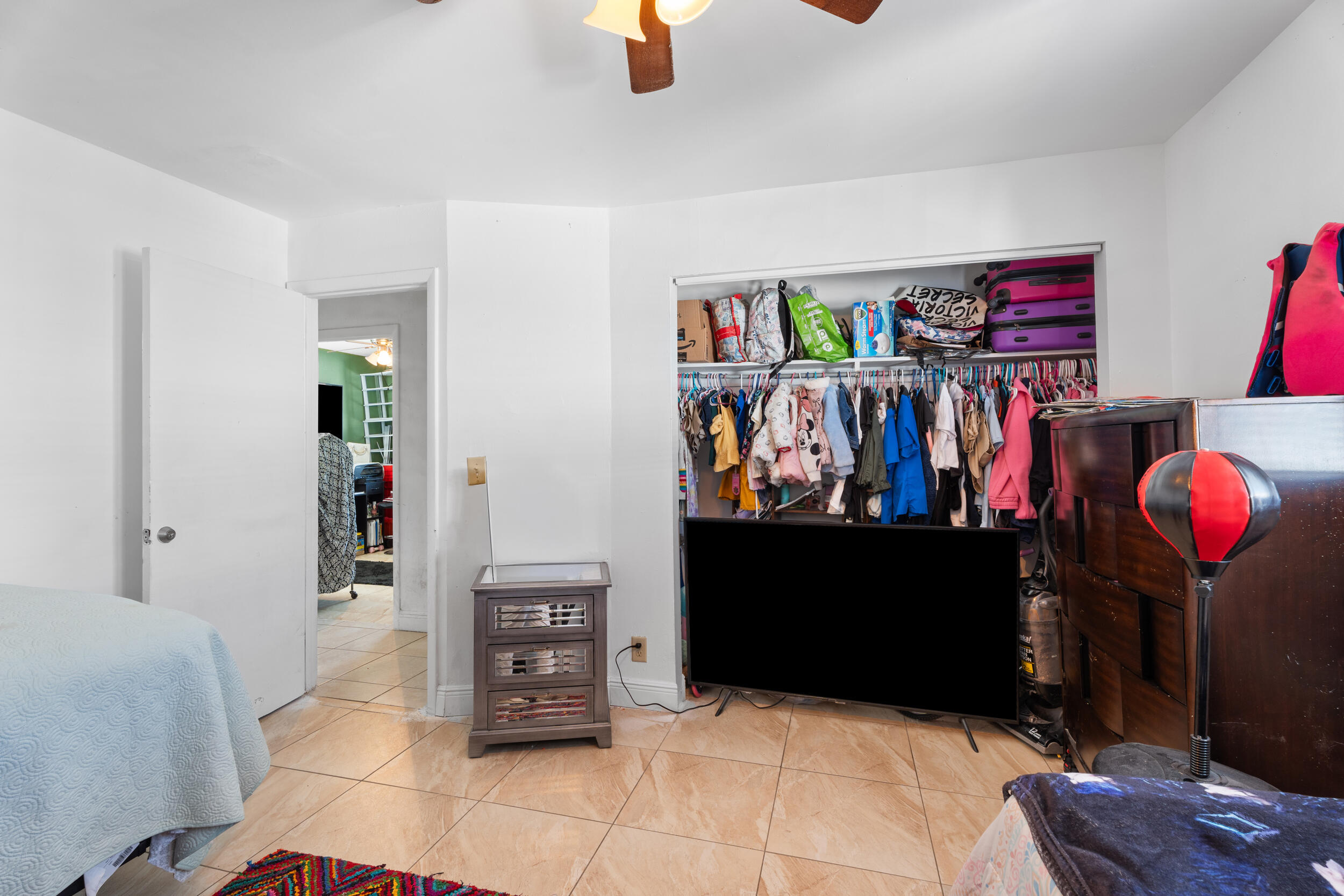 1449 W 35th Street