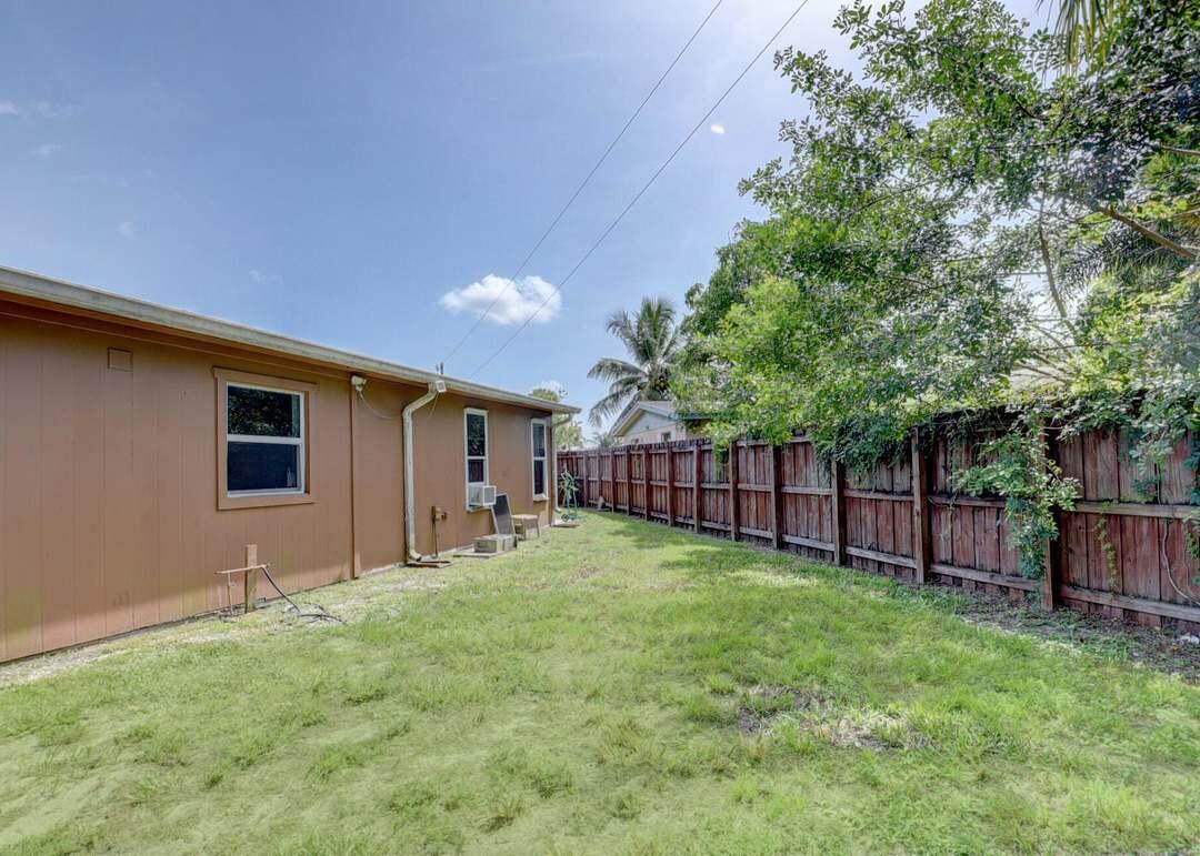 612 Hibiscus Drive