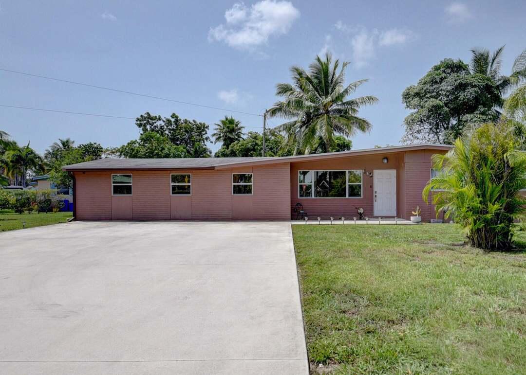 612 Hibiscus Drive