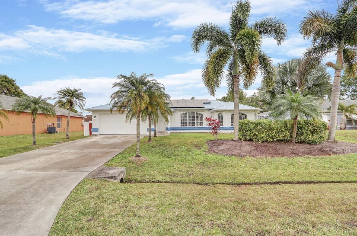 6461 NW Friendly Circle NW, Port St. Lucie