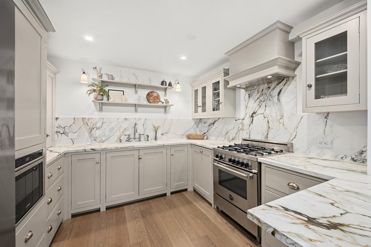 420 E 72nd Street 2-B