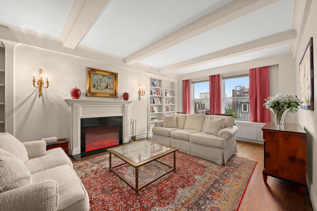 30 Beekman Place 7-A