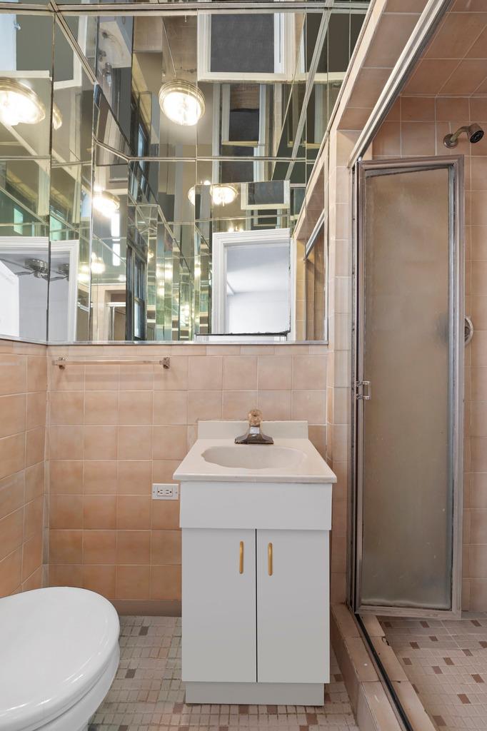 210 W 90th Street 10-J