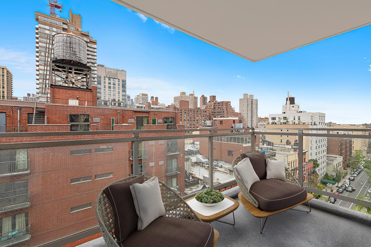 400 E 77th Street 11-KL