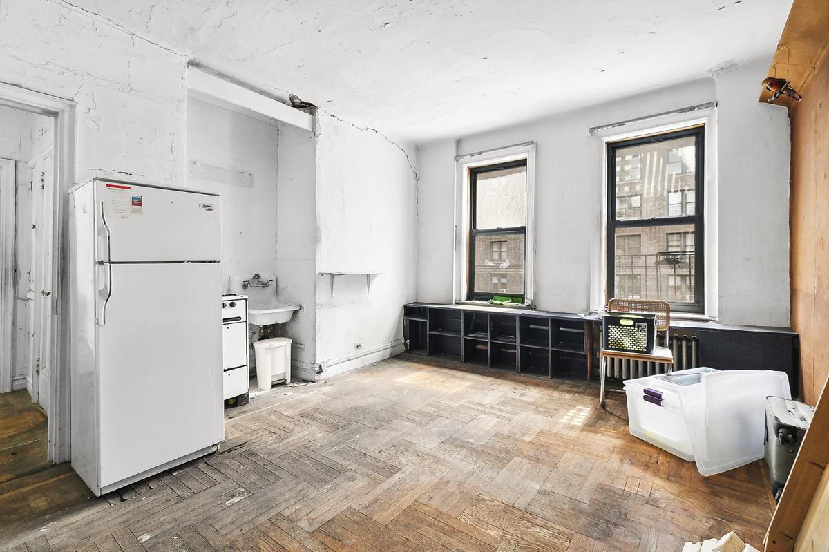 741 W End Avenue 4-B