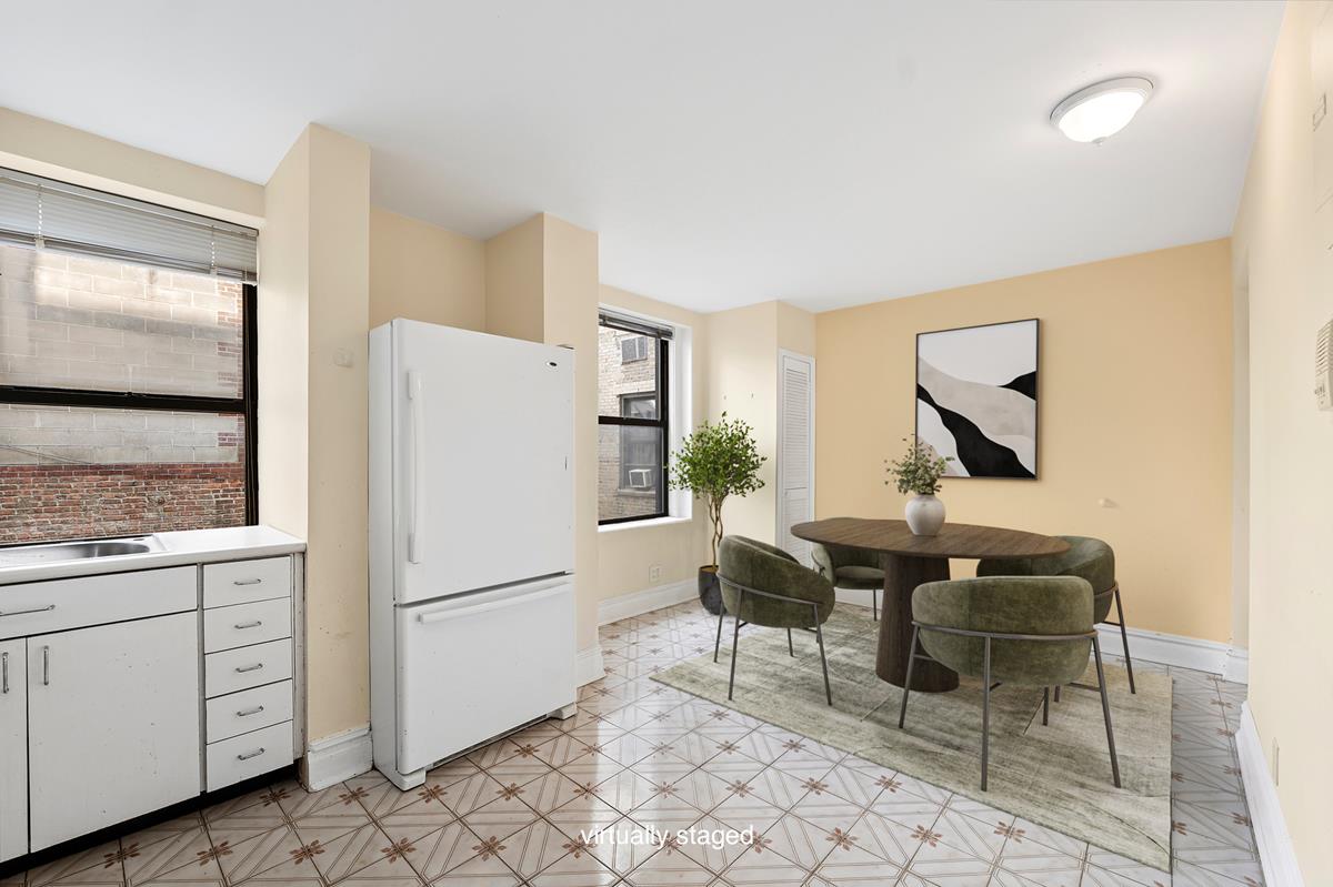 41 W 82nd Street 6-A