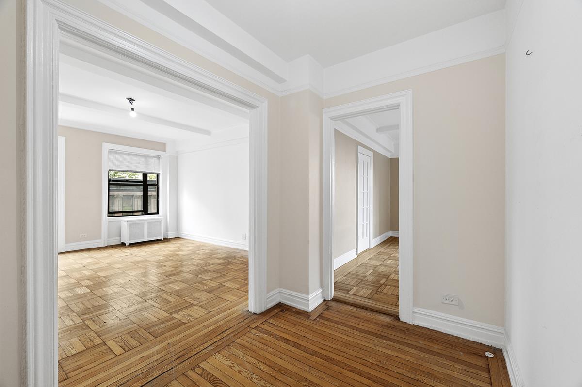 41 W 82nd Street 6-A