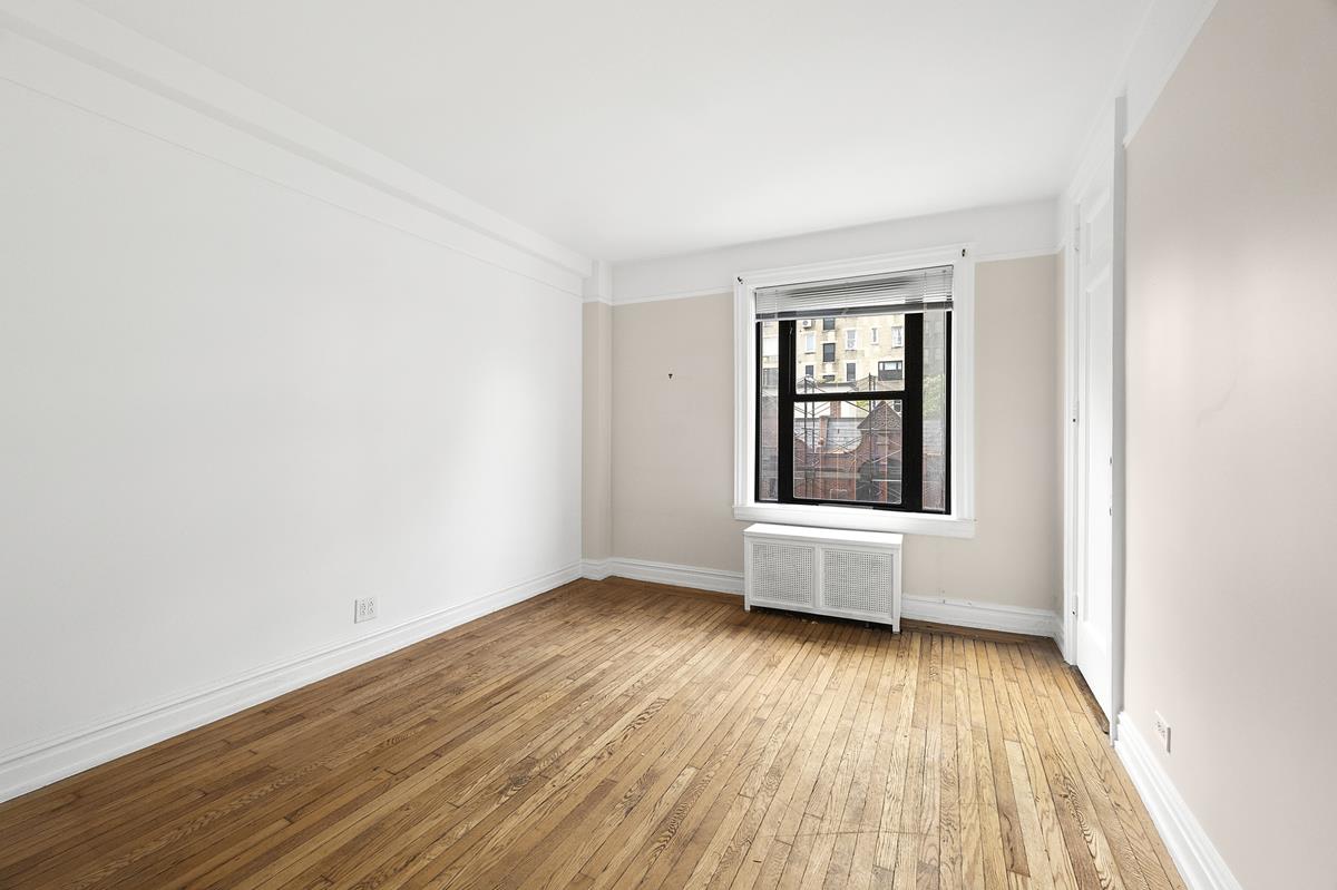 41 W 82nd Street 6-A