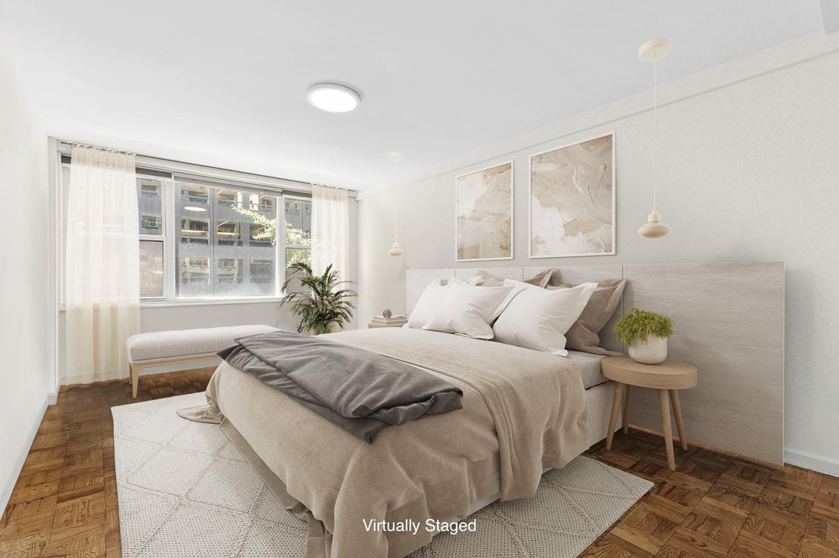 209 E 56th Street 5E