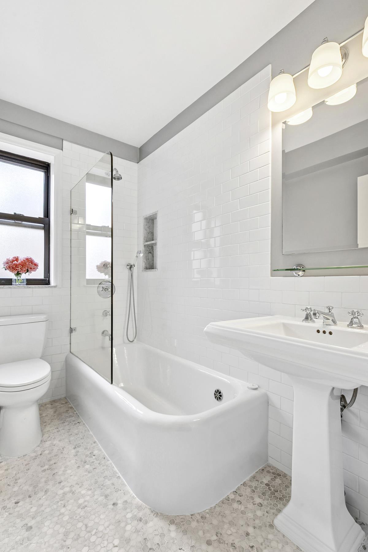 205 E 78th Street 20A