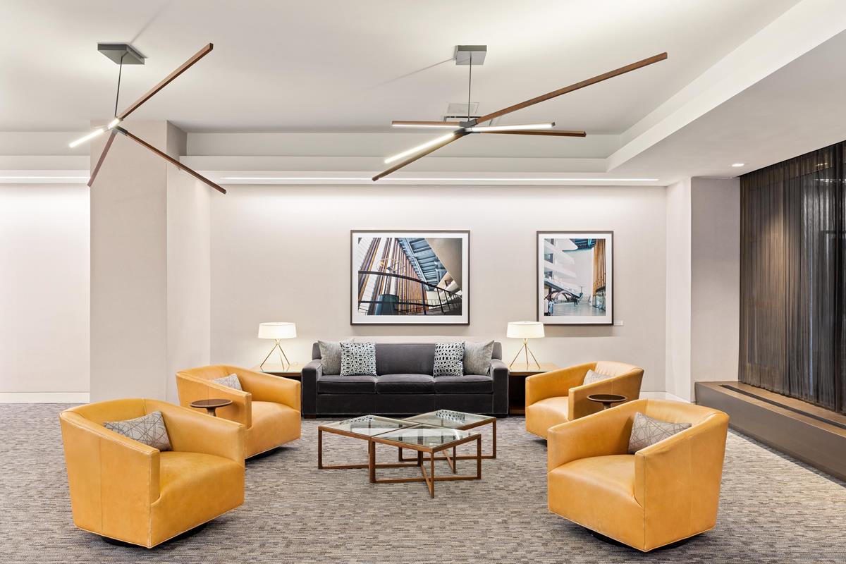 100 United Nations Plaza 39-E