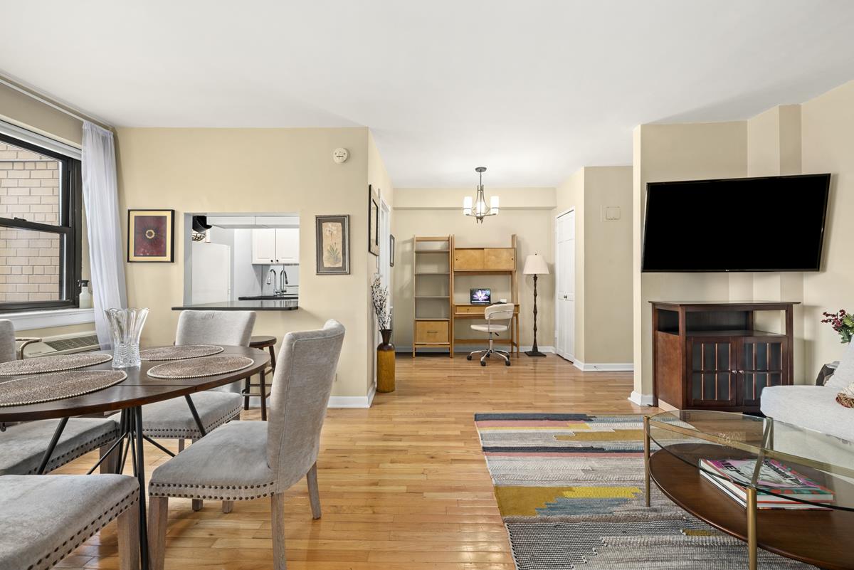 357 E 57th Street 10-G
