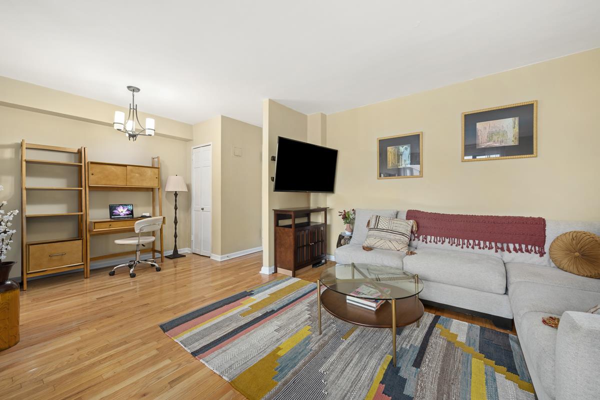 357 E 57th Street 10-G