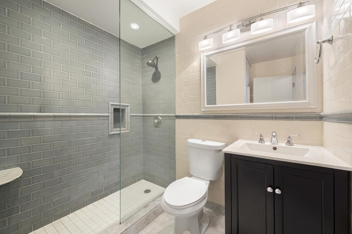 280 Park Avenue S 12M