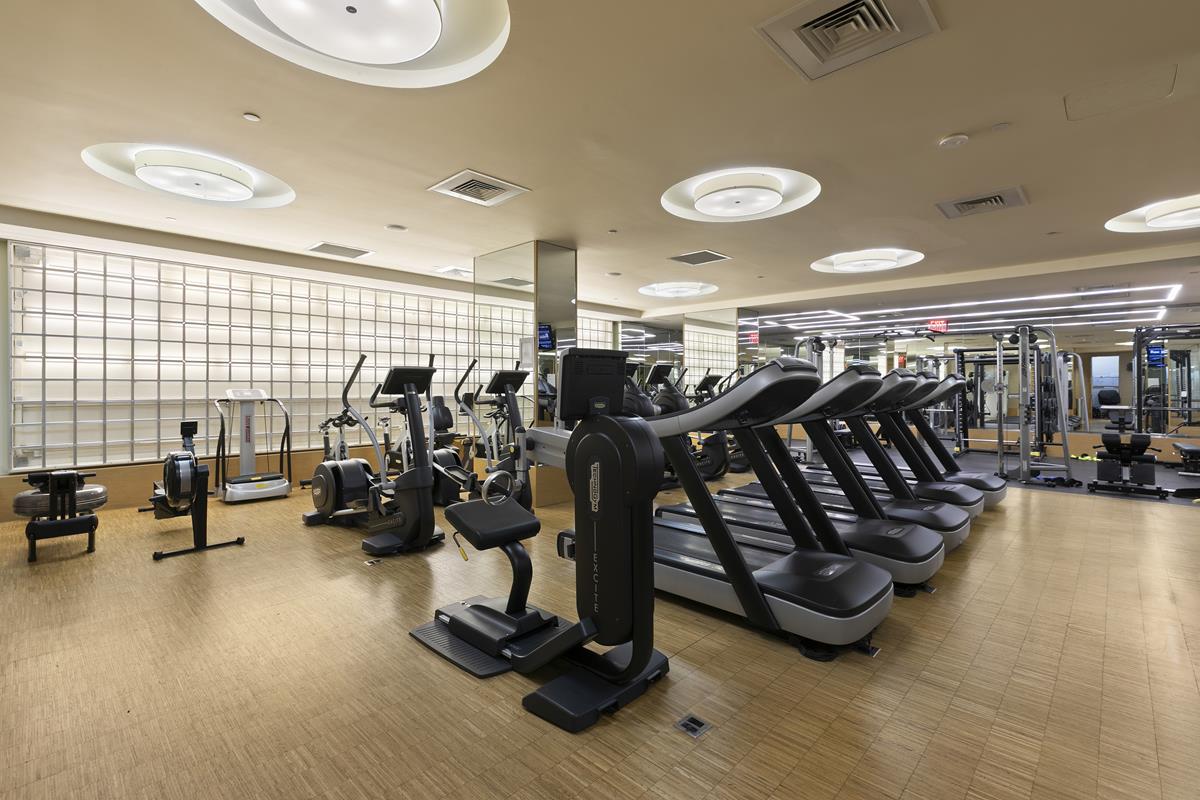 200 E 94th Street 125