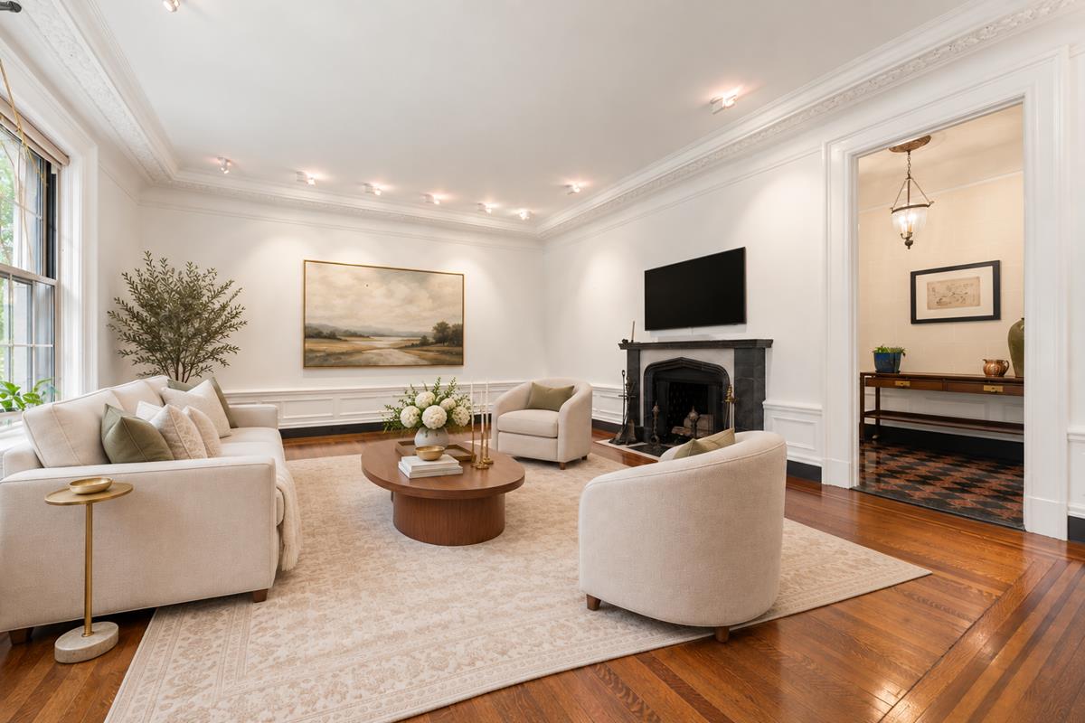 840 Park Avenue 2-B