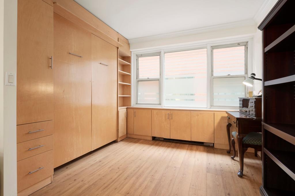 400 E 77th Street 2G