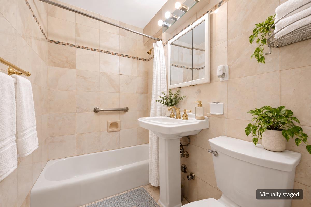 400 E 77th Street 2G