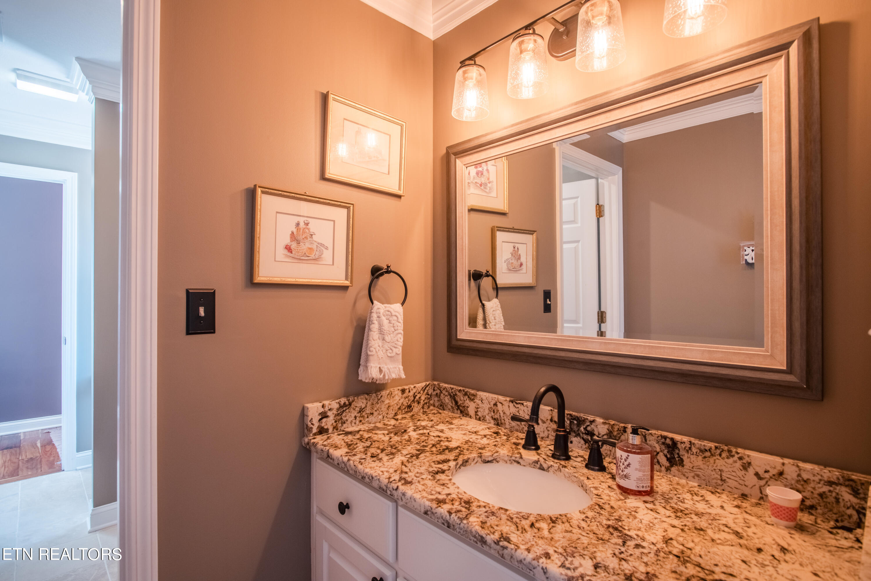 105 Center Park Lane