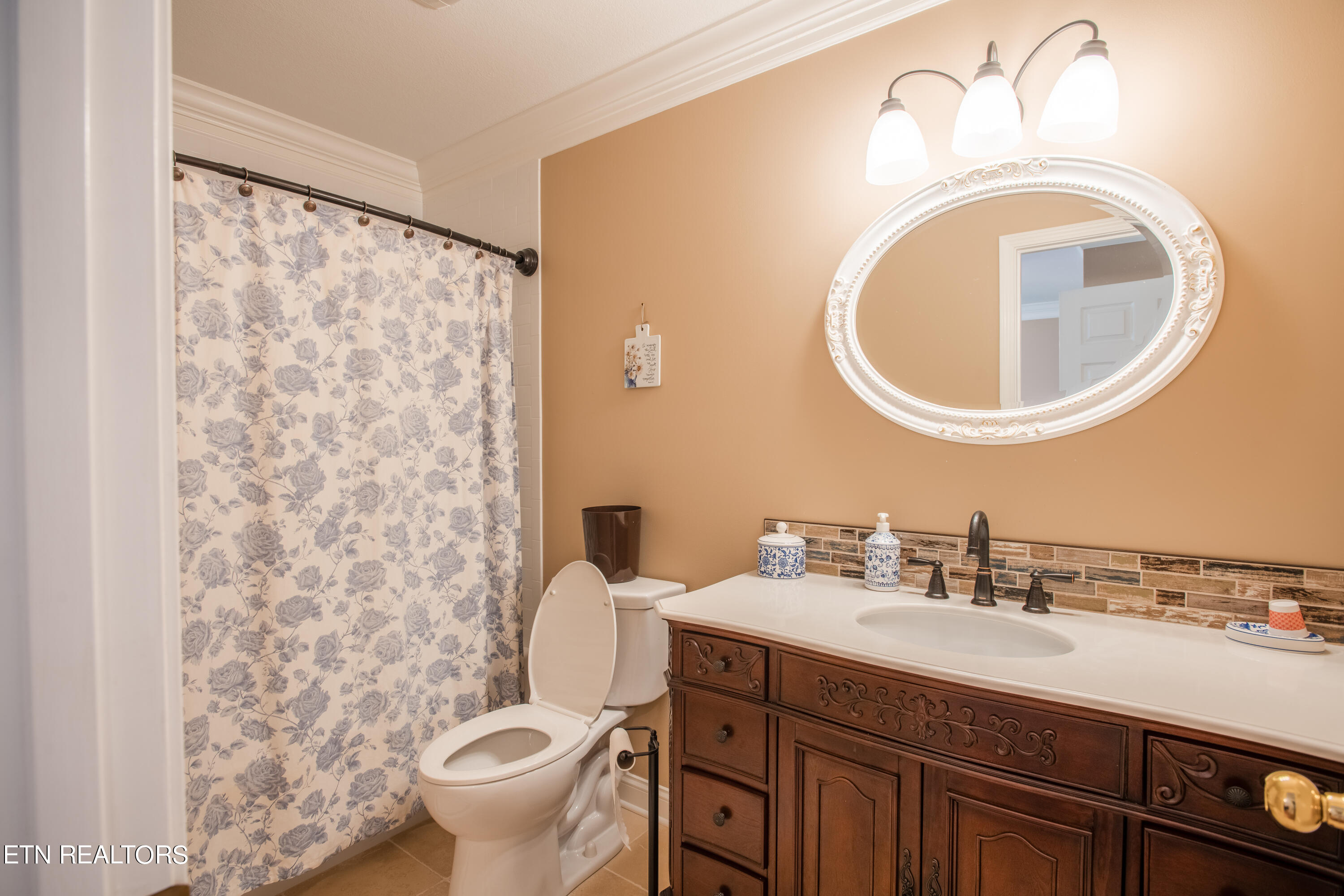 105 Center Park Lane