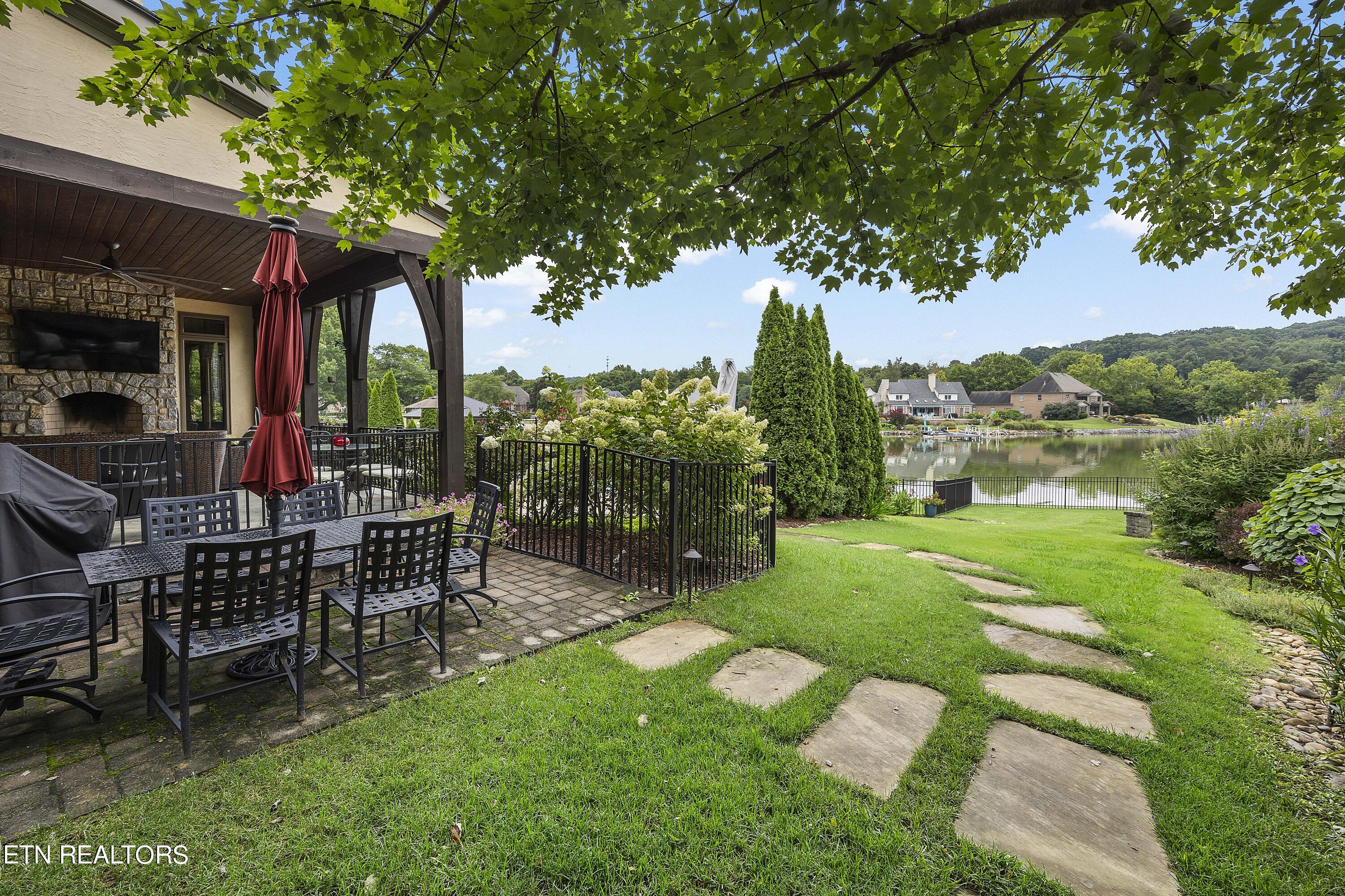 1618 Westland Lakes Way