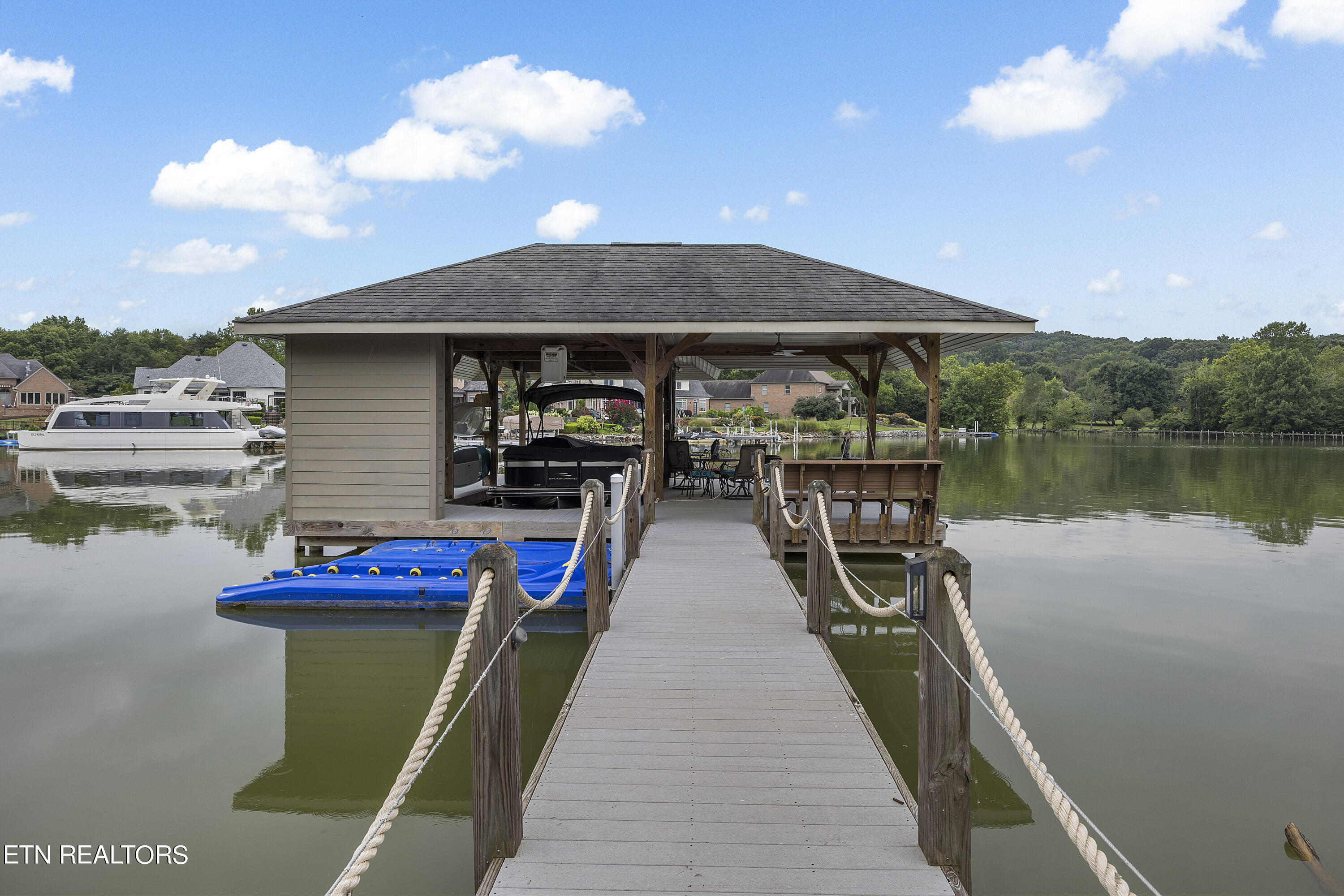 1618 Westland Lakes Way