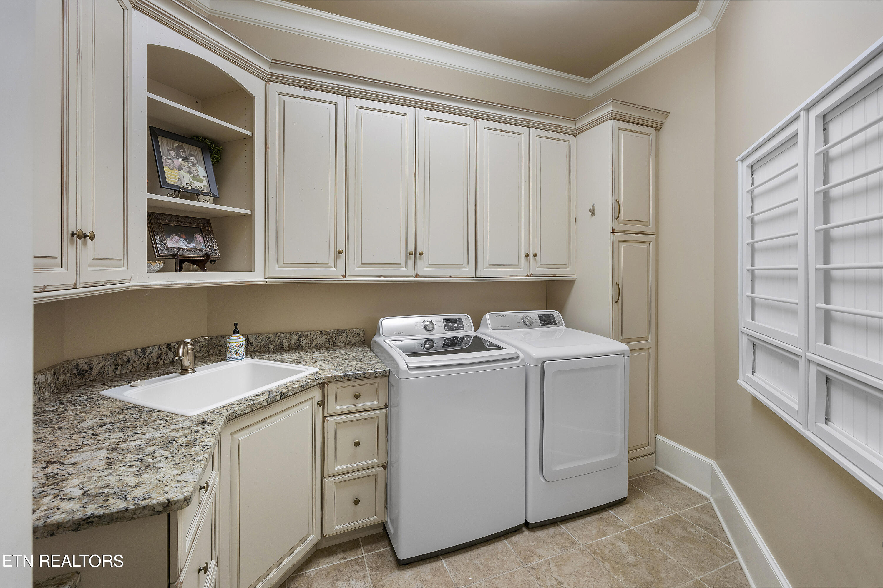 1618 Westland Lakes Way