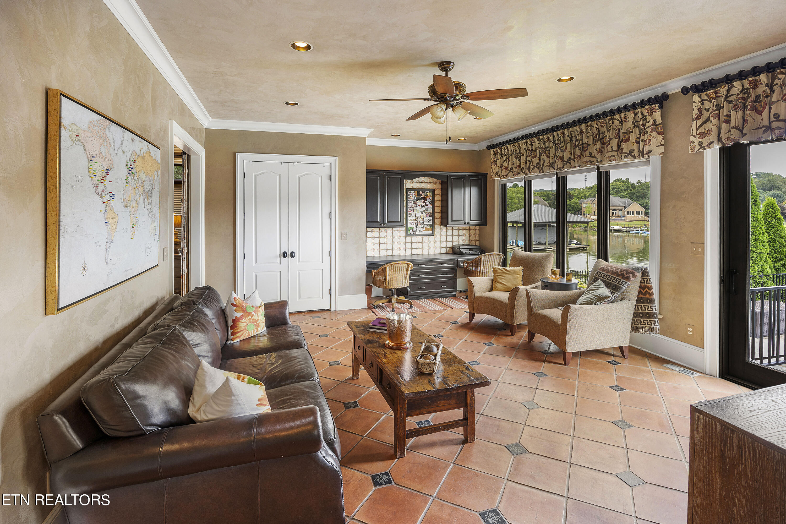 1618 Westland Lakes Way