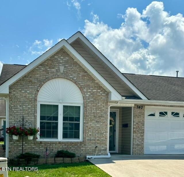 740 Graham Way, 113