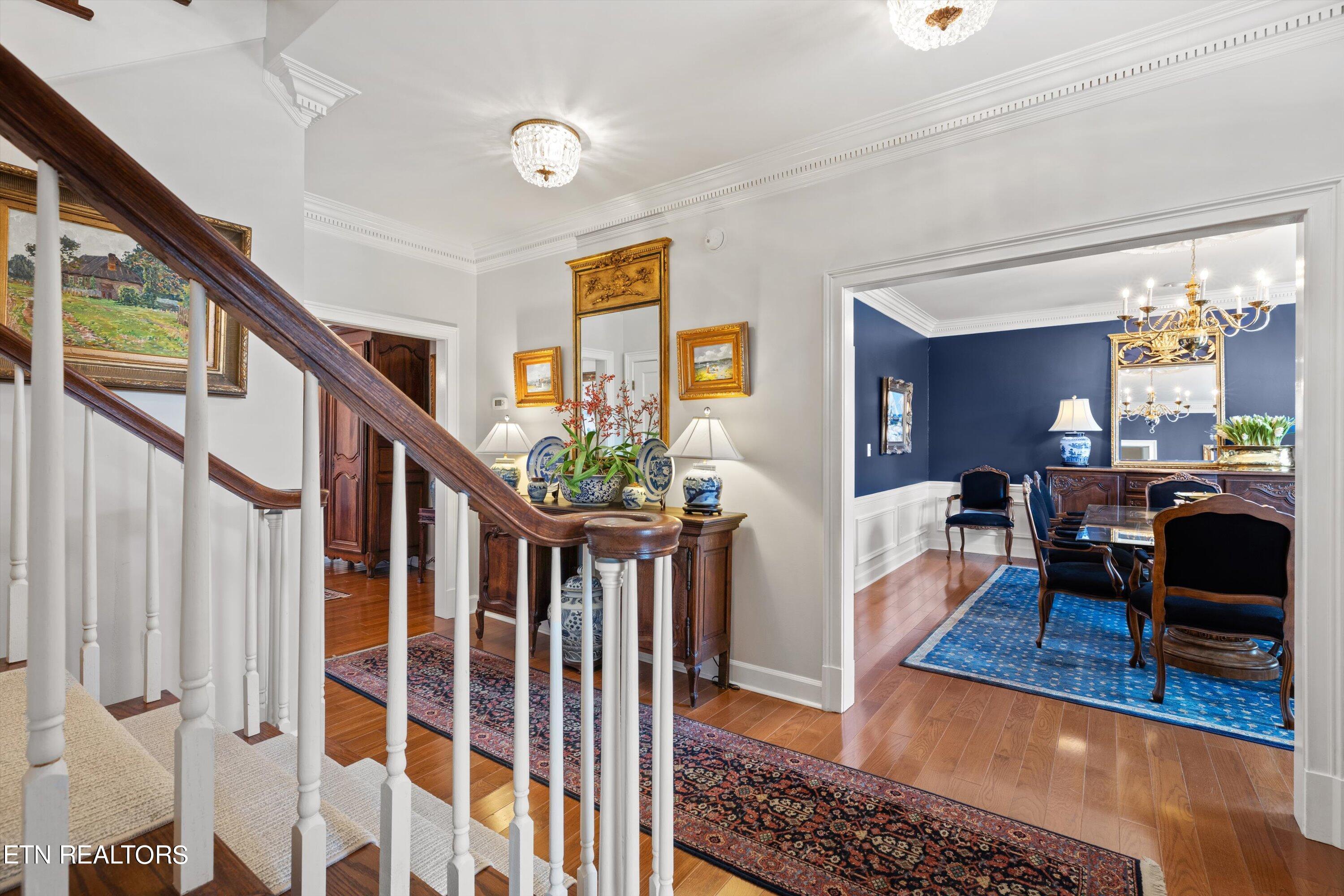 3340 Kingston Pike, 4