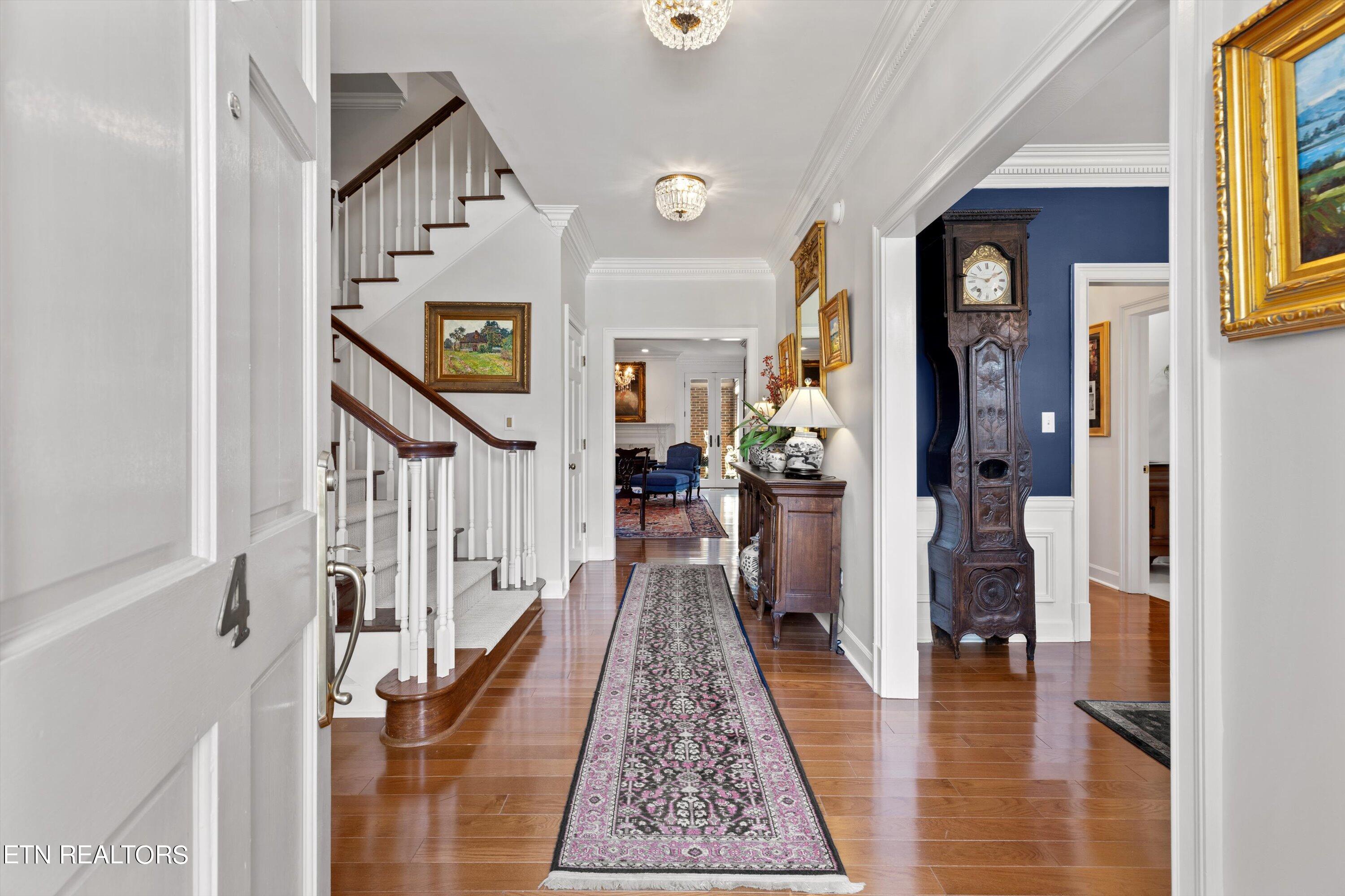 3340 Kingston Pike, 4